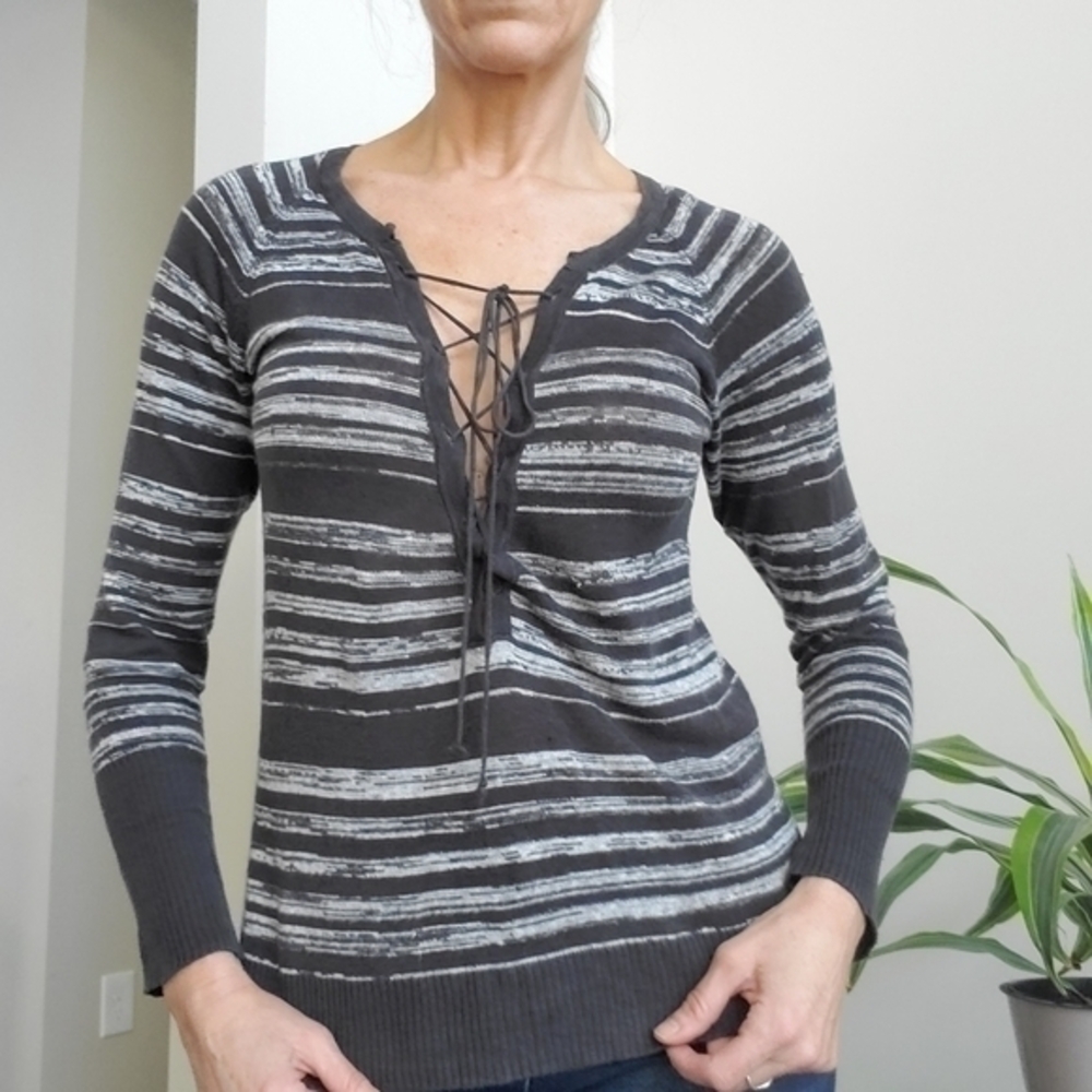 Chaser Pullover Top Size XS
